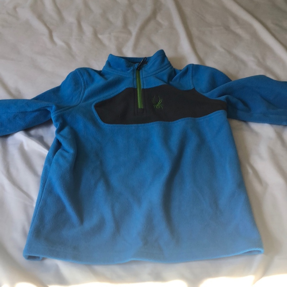 Spider pull over fleece